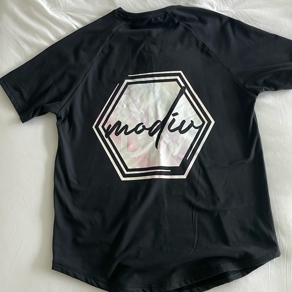Modiv T-Shirt